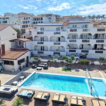 Luxury Apartments Silva With Sea View Okrug Gornji Exterior photo