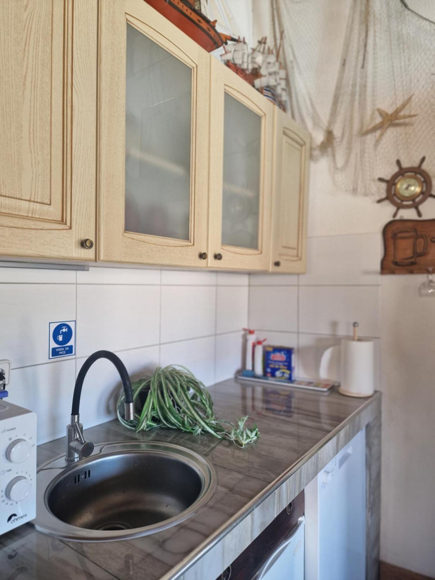 Luxury Apartments Silva With Sea View Okrug Gornji Exterior photo
