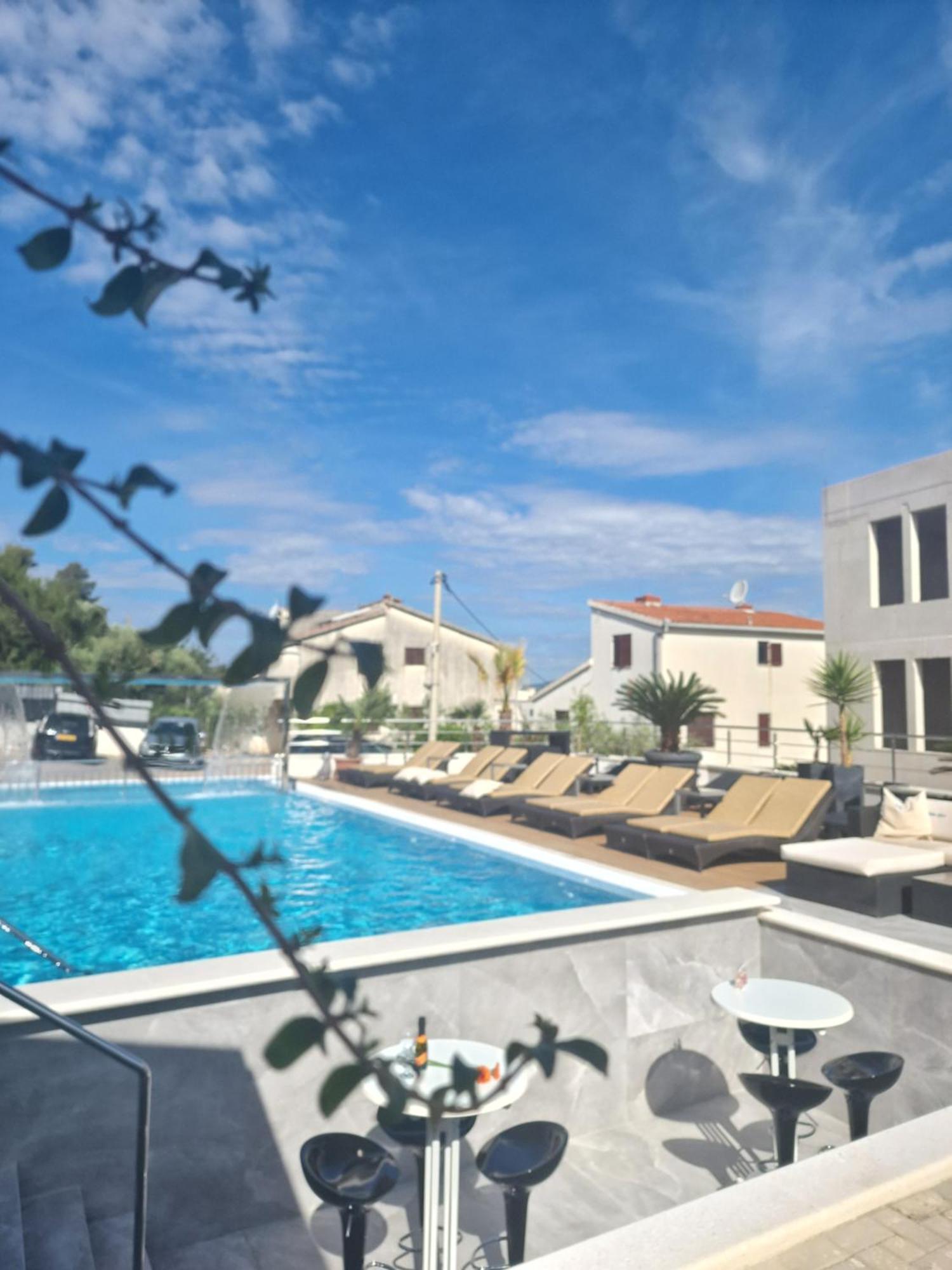 Luxury Apartments Silva With Sea View Okrug Gornji Exterior photo